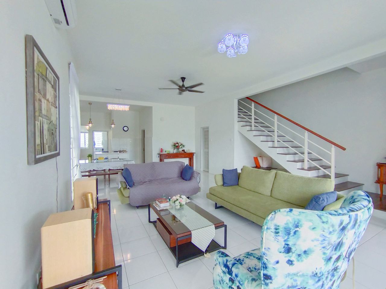 HUNDRED EAST Bandar Enstek Nilai - photo 3