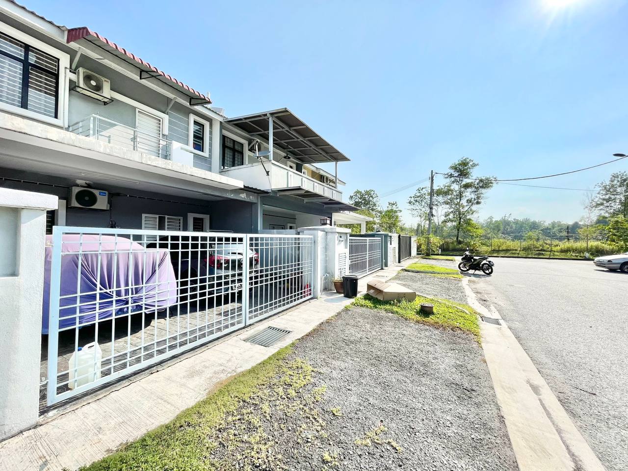 DOUBLE STOREY HOUSE SAUJANA RAWANG SELANGOR - photo 2