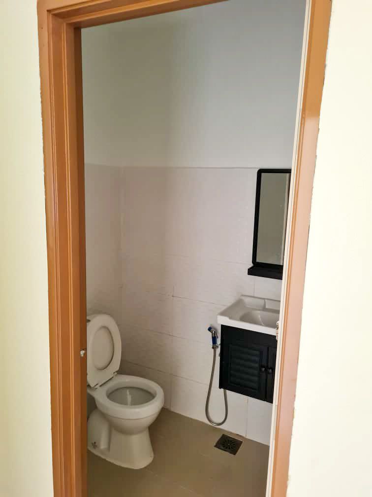 Single Storey House, Bandar  Rinching 5, Semenyih - photo 9