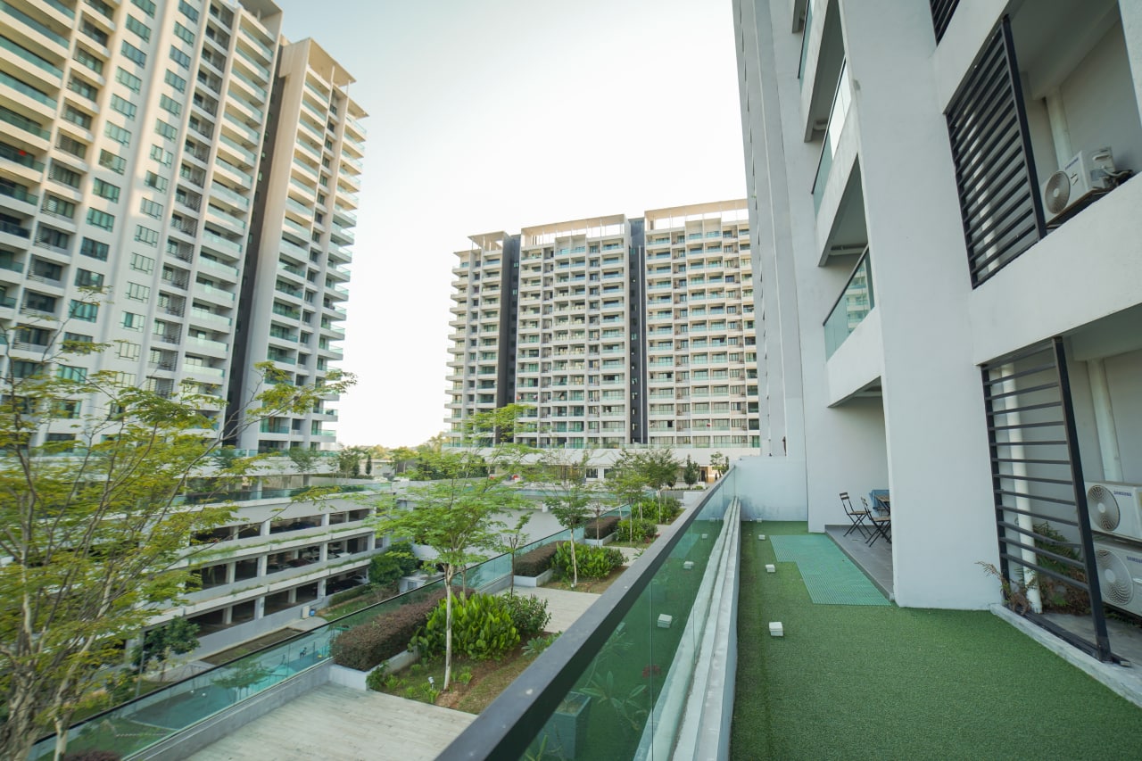 PARAGON 3  TAMAN LESTARI PUTRA, SERI KEMBANGAN