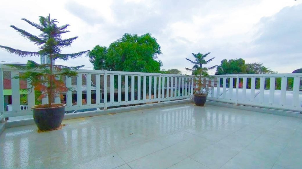 DOUBLE STOREY TAMAN PUCHONG INDAH - photo 2