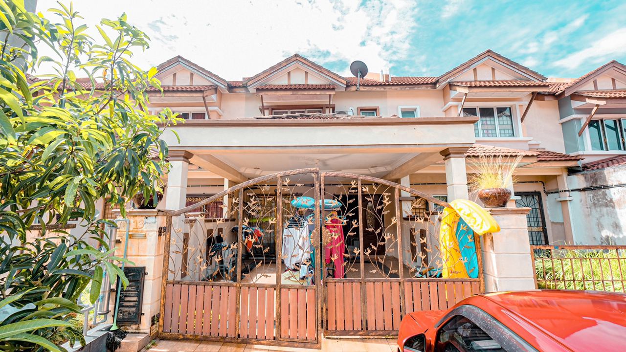 Lorong Az Zaharah , Seksyen 10 Puncak Alam Fasa2