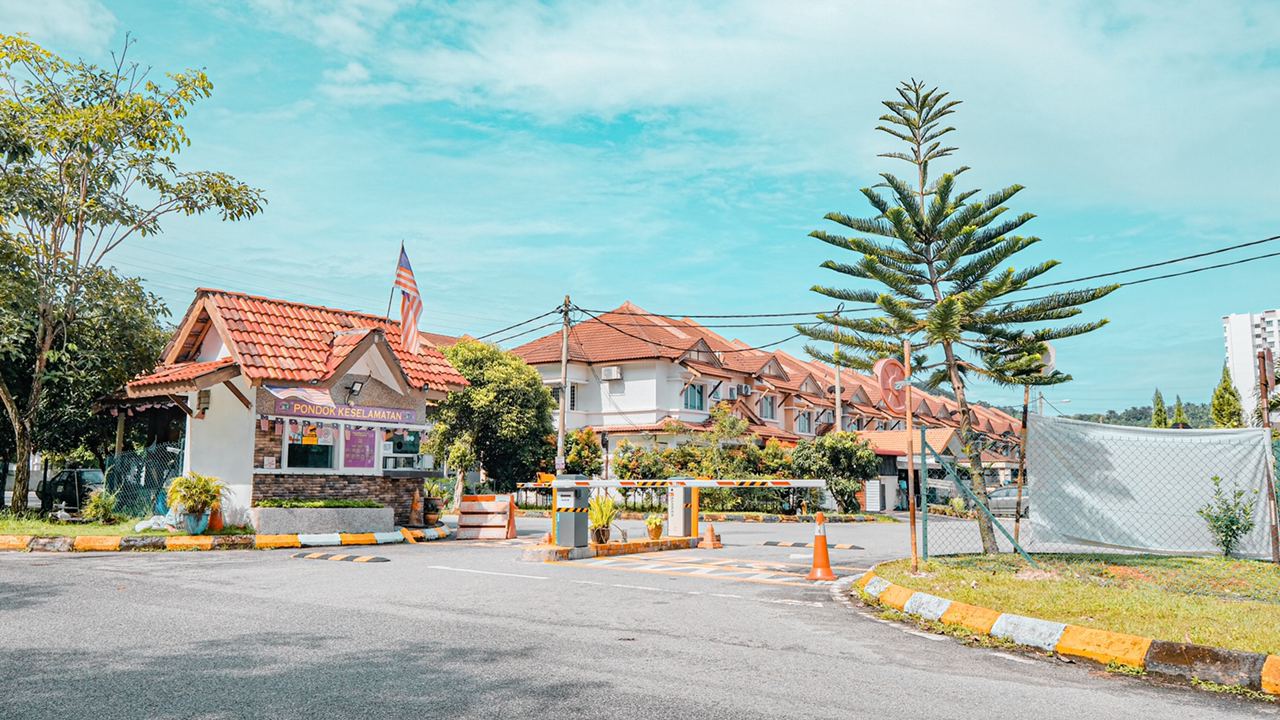 Lorong Az Zaharah , Seksyen 10 Puncak Alam Fasa2 - photo 13