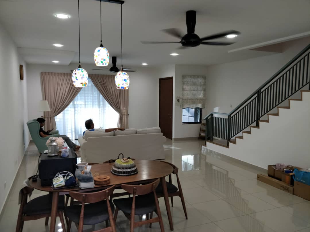 FOR SALE Double Storey Ceria Residence, Cyberjaya - photo 2