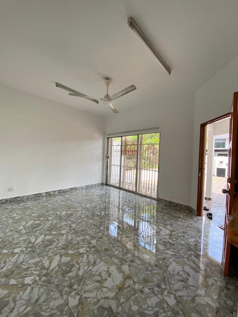 Terrace, Taman Kajang Utama, Seksyen 3, Kajang
