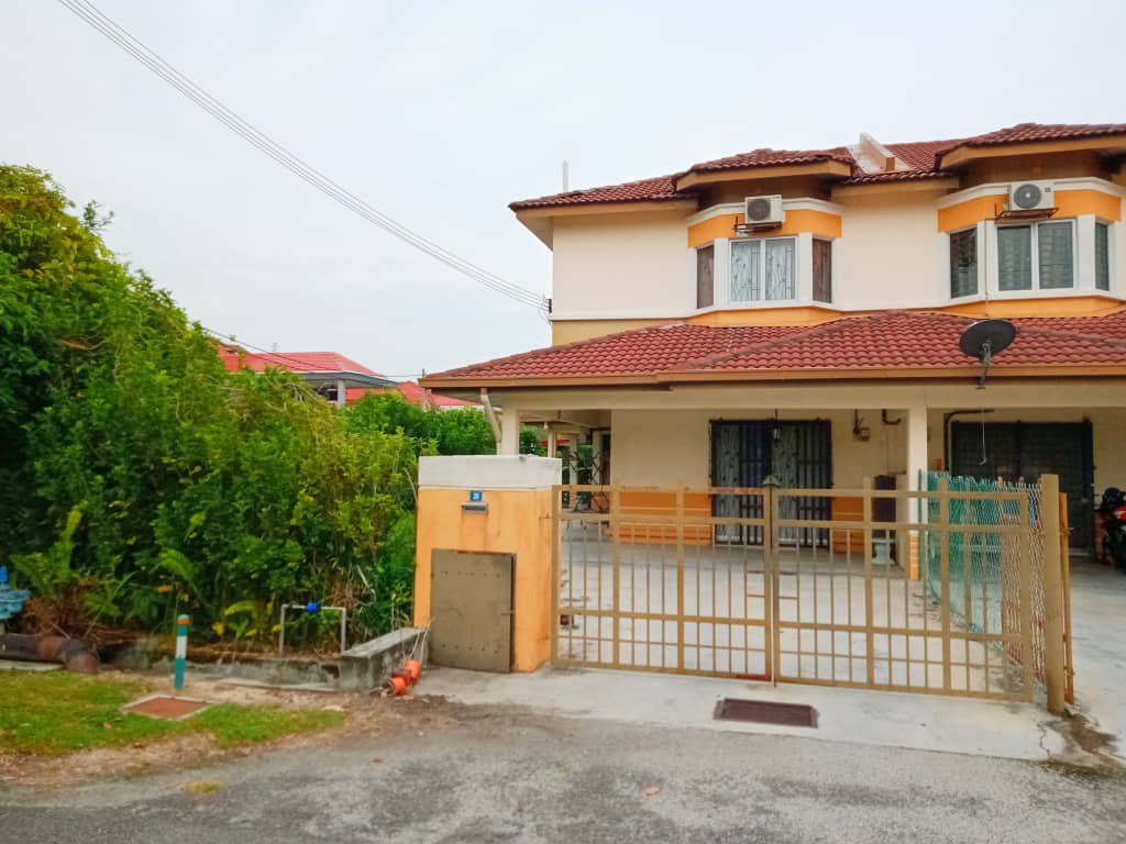Corner lot Double Storey Taman Impian Putra Bangi