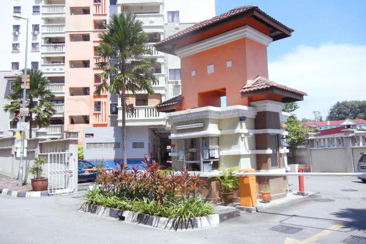 KOI LEGIAN CONDO, TAMAN KINRARA SEKSYEN 5, PUCHONG - photo 2