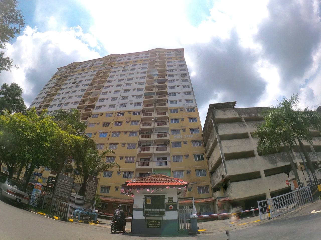 RENOVATED LAKSAMANA PURI CONDOMINIUM