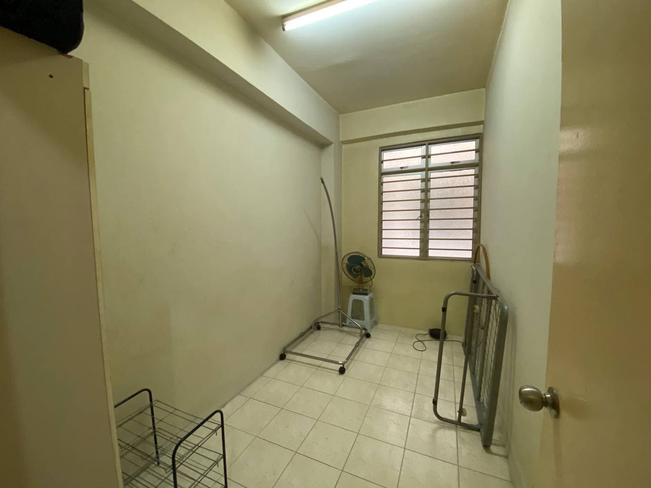 GOLDEN HEIGHT APARTMENT, TAMAN MAS PUCHONG - photo 4