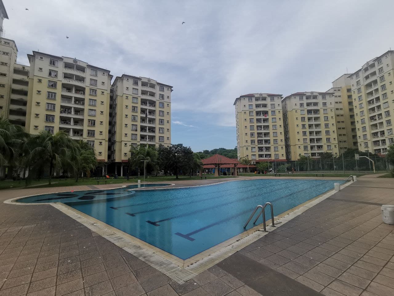 DESARIA VILLA CONDOMINIUM, PUCHONG SELANGOR