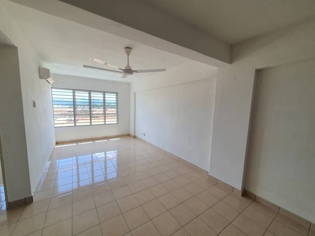 Tiara Residence 2, Taman Tiara East, Semenyih - photo 3