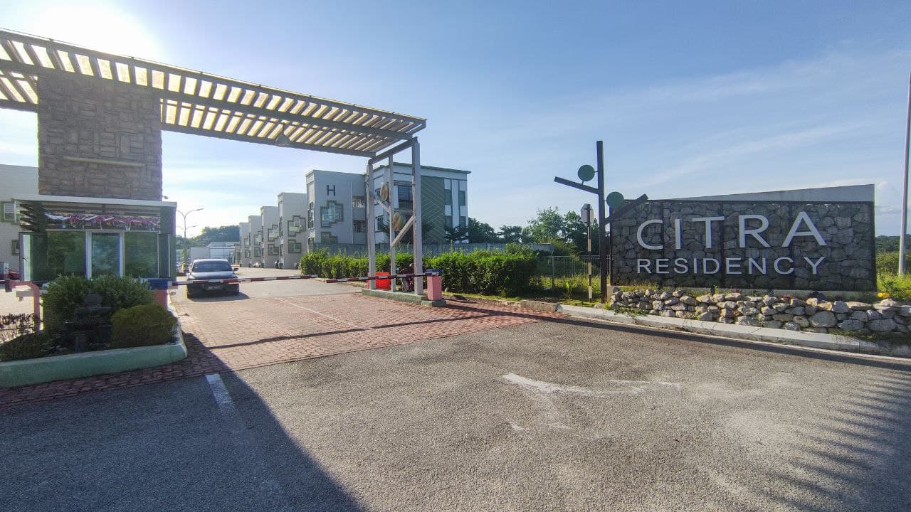 END UNIT TOWNHOUSE CITRA RESIDENCY, NILAI, NEGERI - photo 2