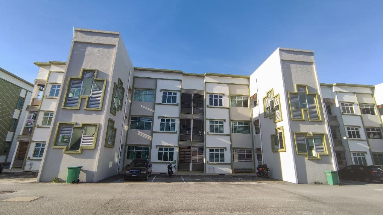 END UNIT TOWNHOUSE CITRA RESIDENCY, NILAI, NEGERI - photo 3