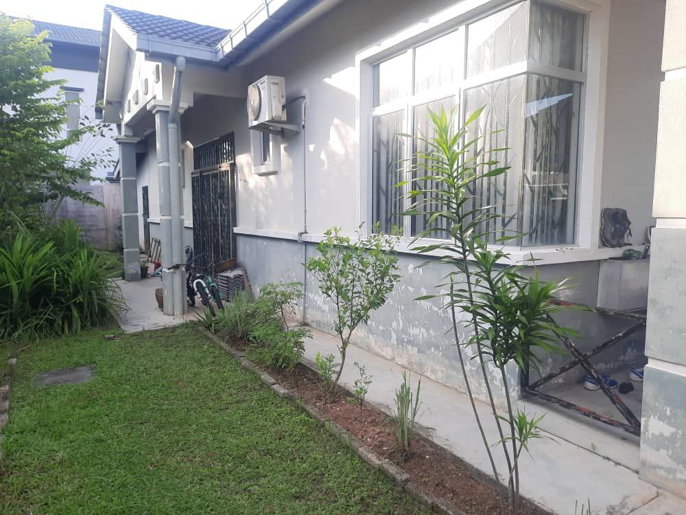 Single Story Semi-D Bukit Changgang, Banting - photo 1