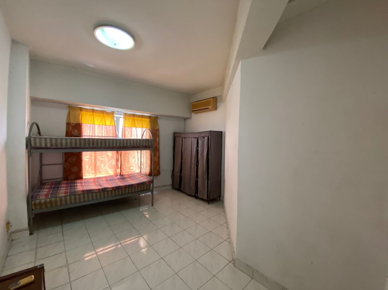 RENOVATED BRUNSFIELD SEKSYEN 13 NEAR MSU LRT3 - photo 7