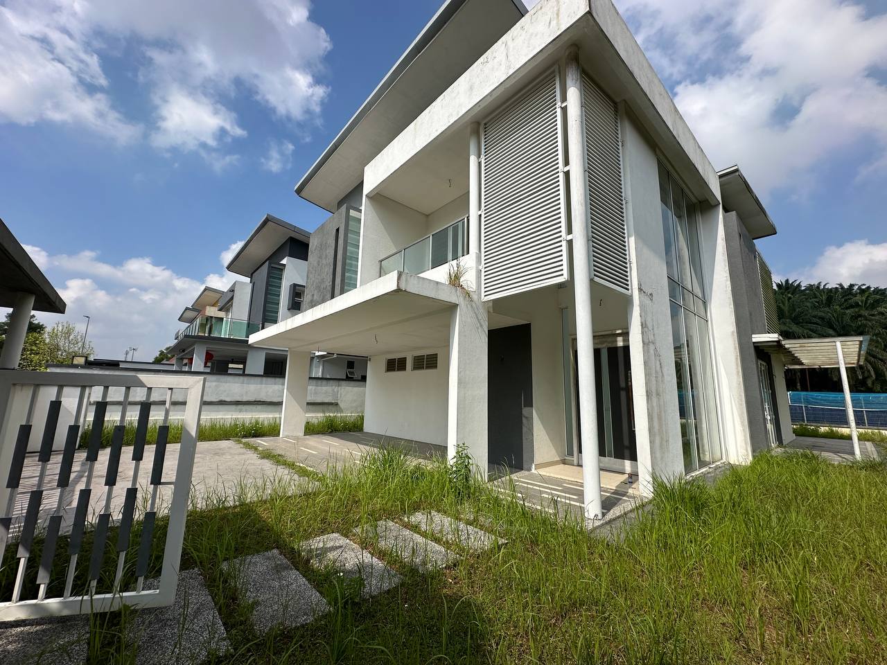 Modern design Open Concept Cypress Residence Denai - photo 11