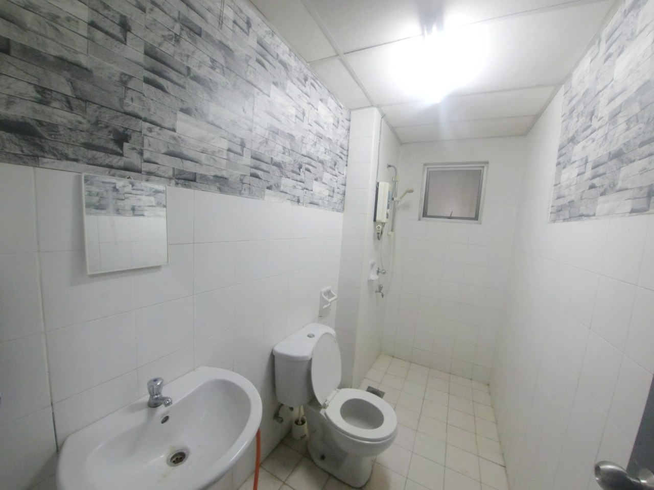 Park Avenue One Apartment - photo 6
