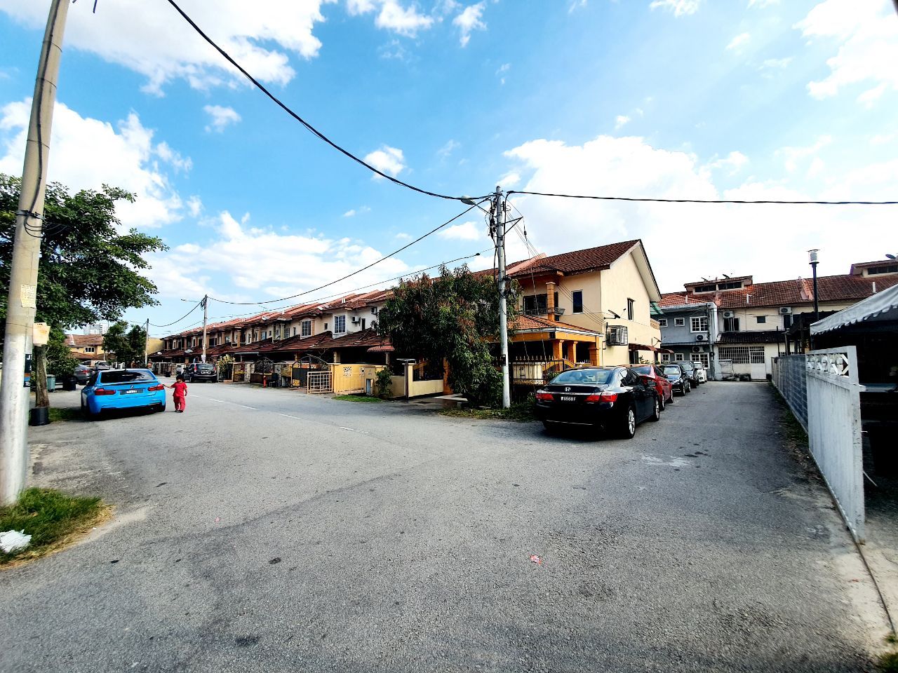Endlot Sebelah Surau Seksyen 3 Bandar Baru Bangi