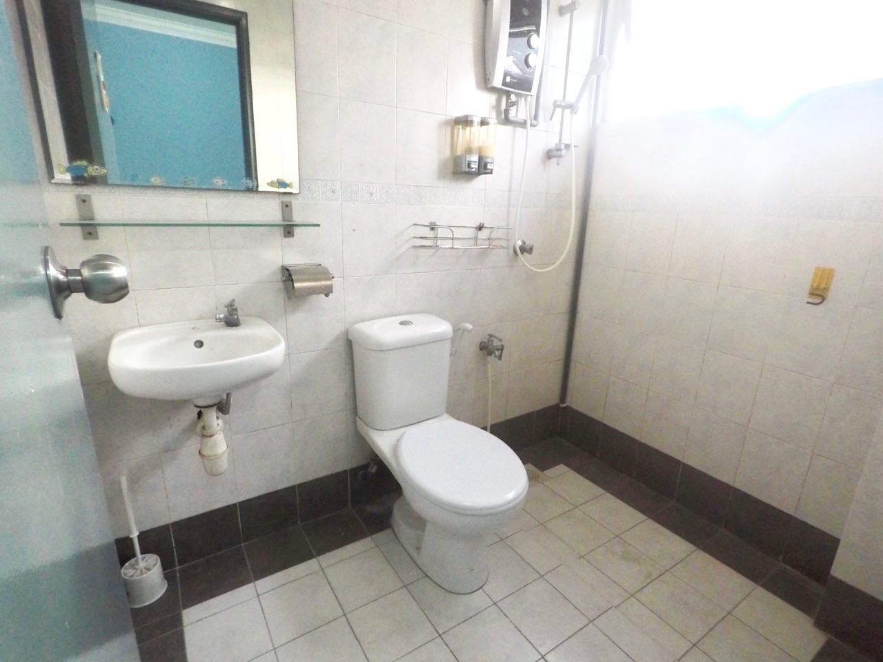 Villa Pavillian Condominin CORNER LOT - photo 10