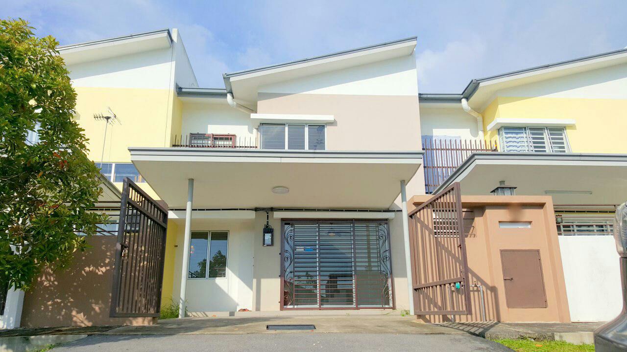 Double Storey Oleander Type Bandar Sri Coafields - photo 3