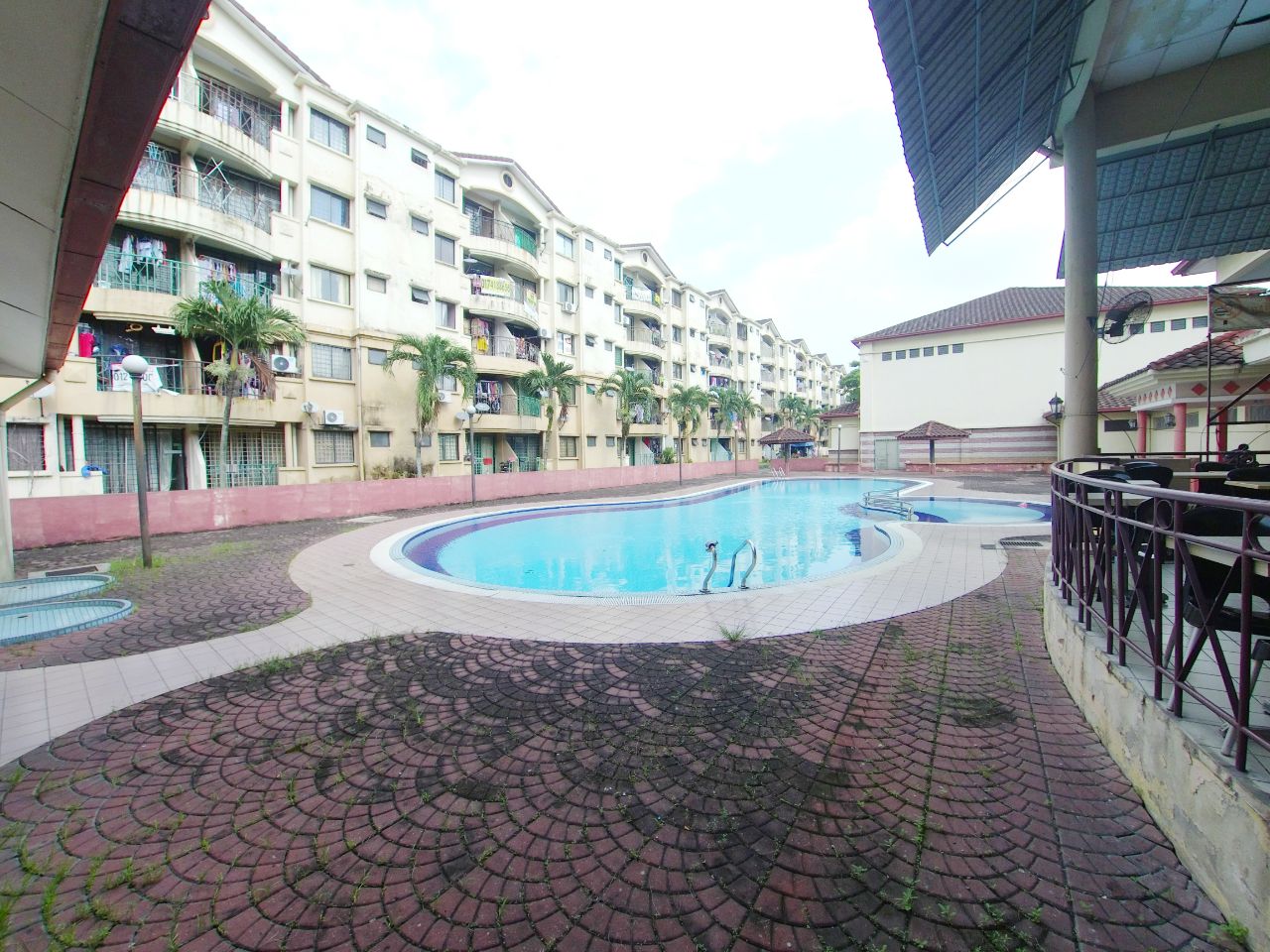 Pangsapuri Perdana Seksyen 13 Shah Alam