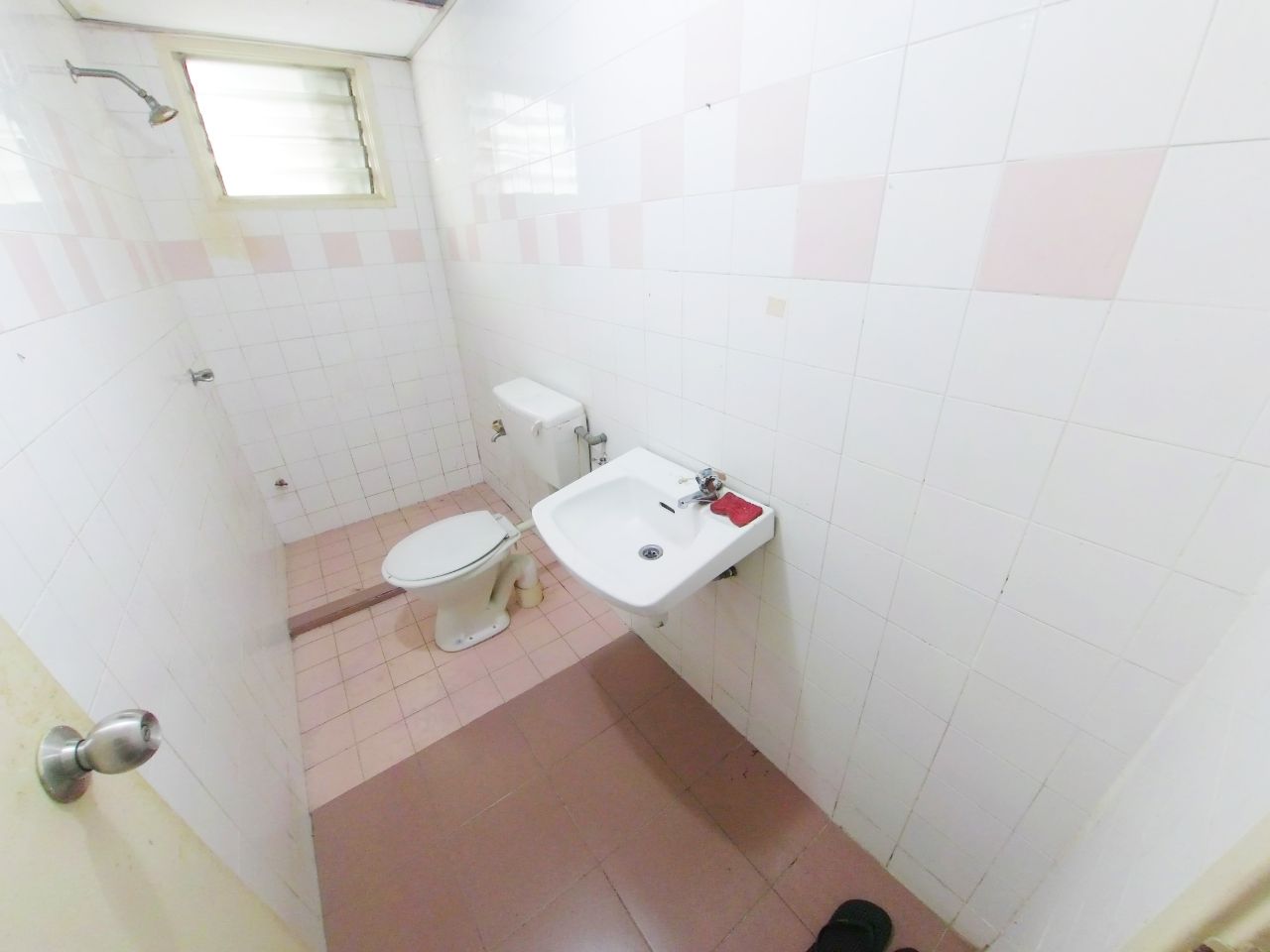 Pangsapuri Perdana Seksyen 13 Shah Alam - photo 2
