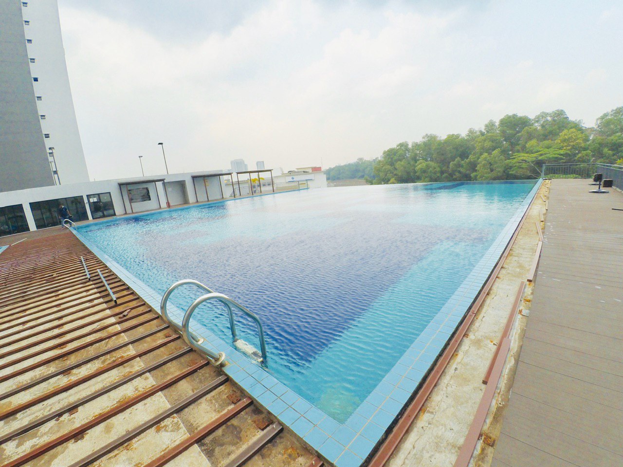 Residensi Alami Seksyen 13 Shah Alam - photo 1