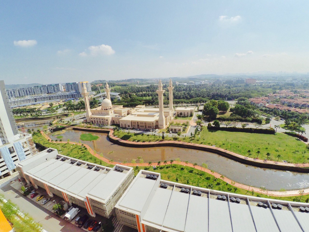 Suria Jelutong Condo Depan Masjid - photo 6