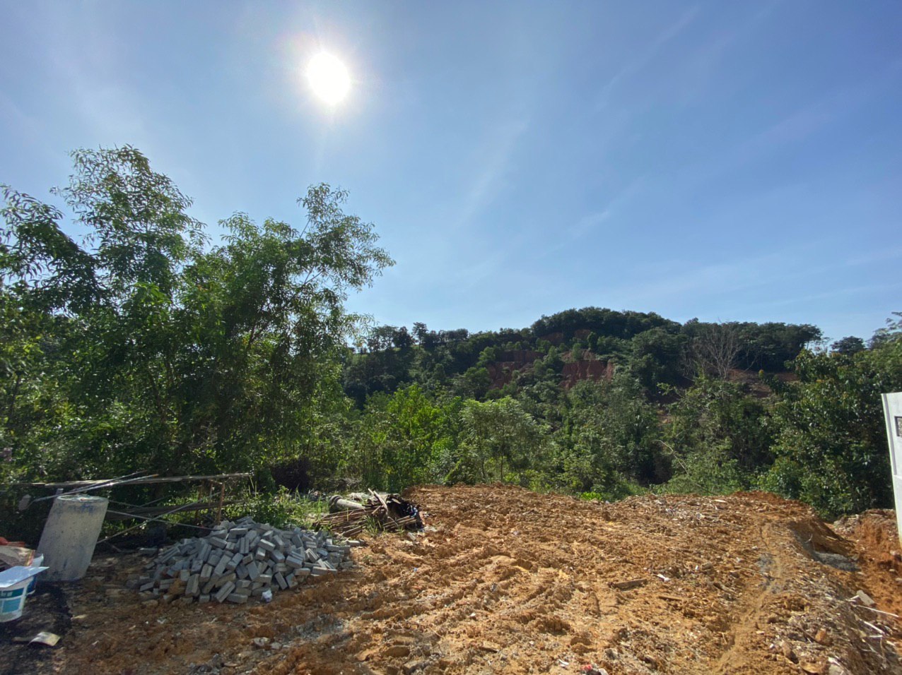 Tanah Banglot Sungai Merab Belakang Petronas - photo 4