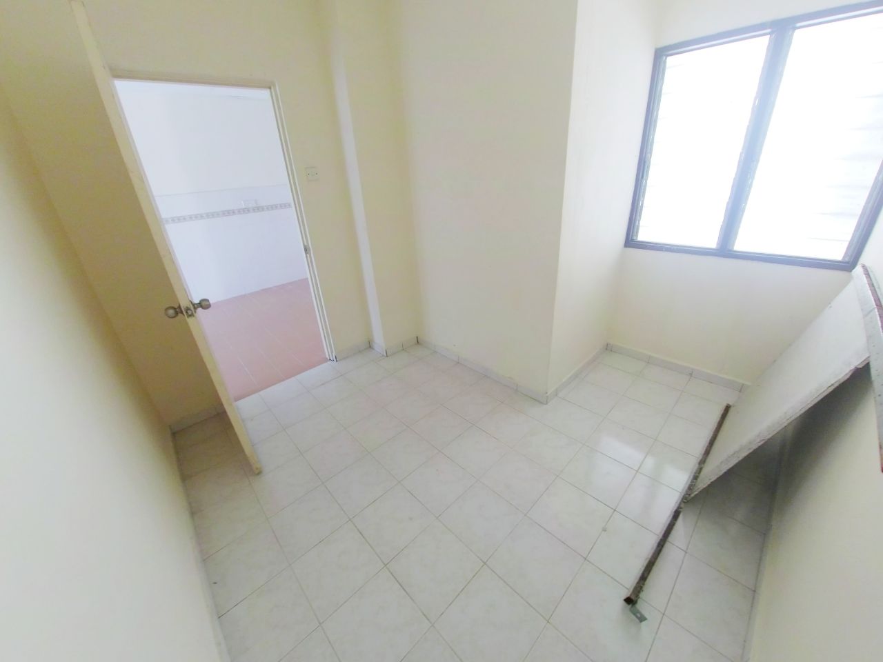 Depan Surau Bandar Tasik Kesuma Semenyih - photo 6