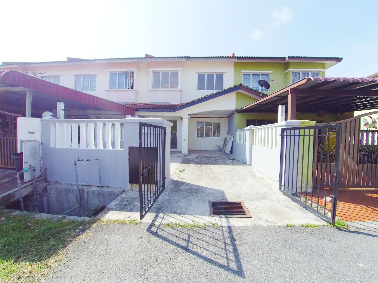 Depan Surau Bandar Tasik Kesuma Semenyih - photo 9