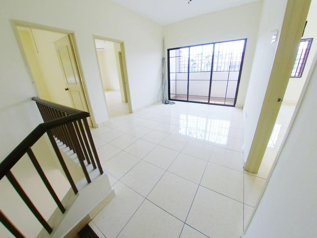 Semi D Corner Freehold Bukit Tinggi Klang - photo 4
