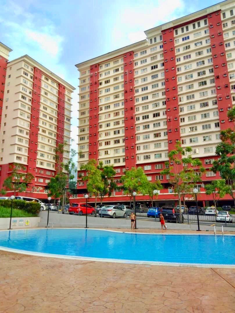 The Lumayan Apartment, Bandar Sri Pemaisuri