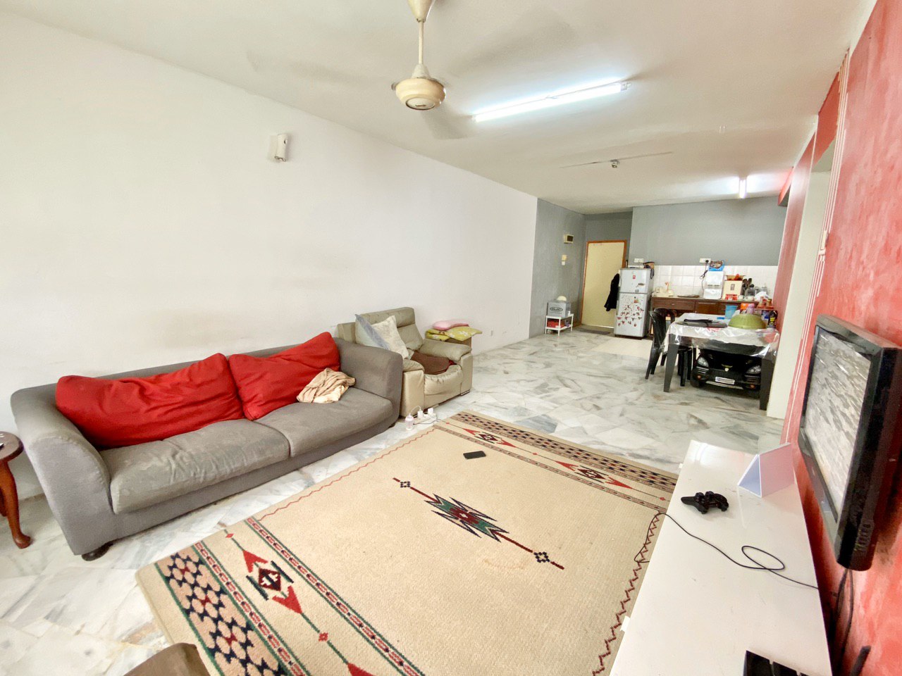 Apartment Putra Permai Seri Kembangan - photo 12