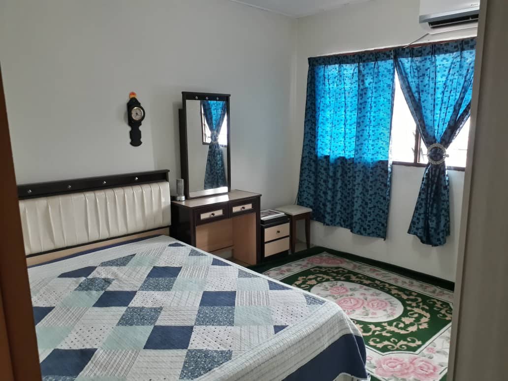 Taman Kantan Permai Kajang - photo 8