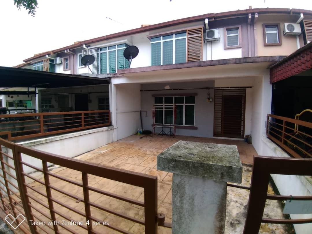 Villa Impiana Taman Pelangi Semenyih