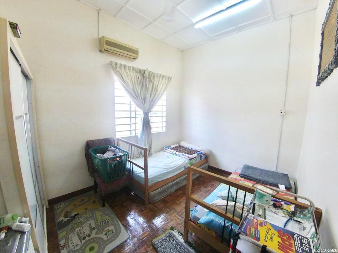 Freehold Corner Lot Bandar Seri Putra - photo 5