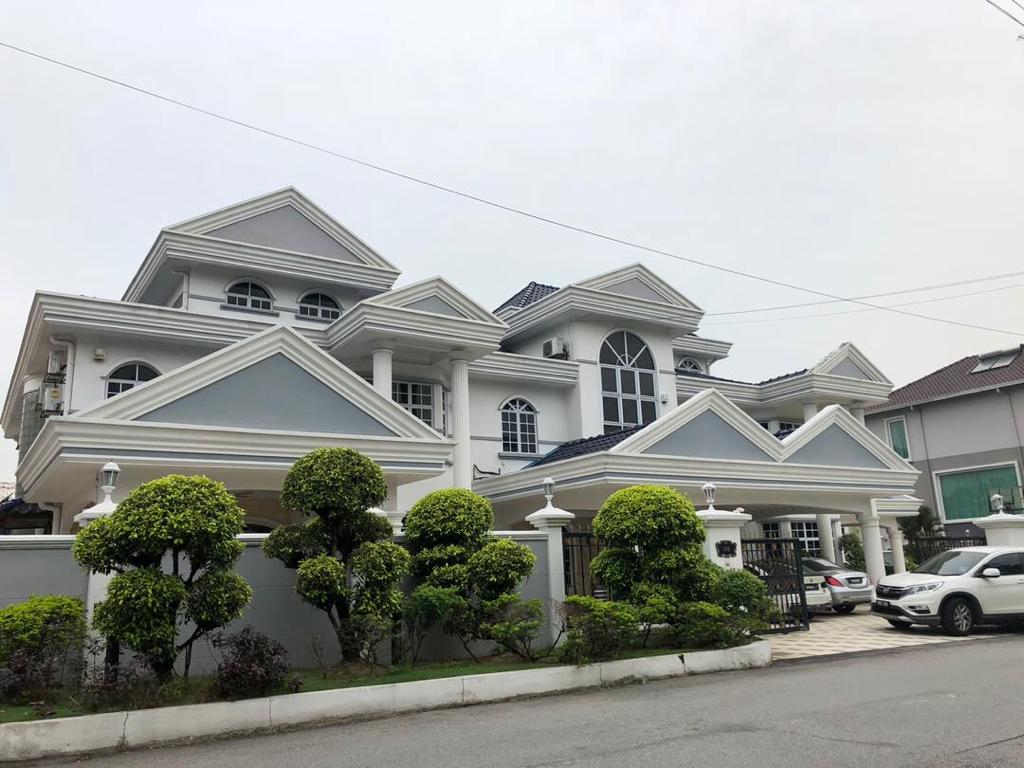 Bunglow At Setiawangsa Kuala Lumpur - photo 1
