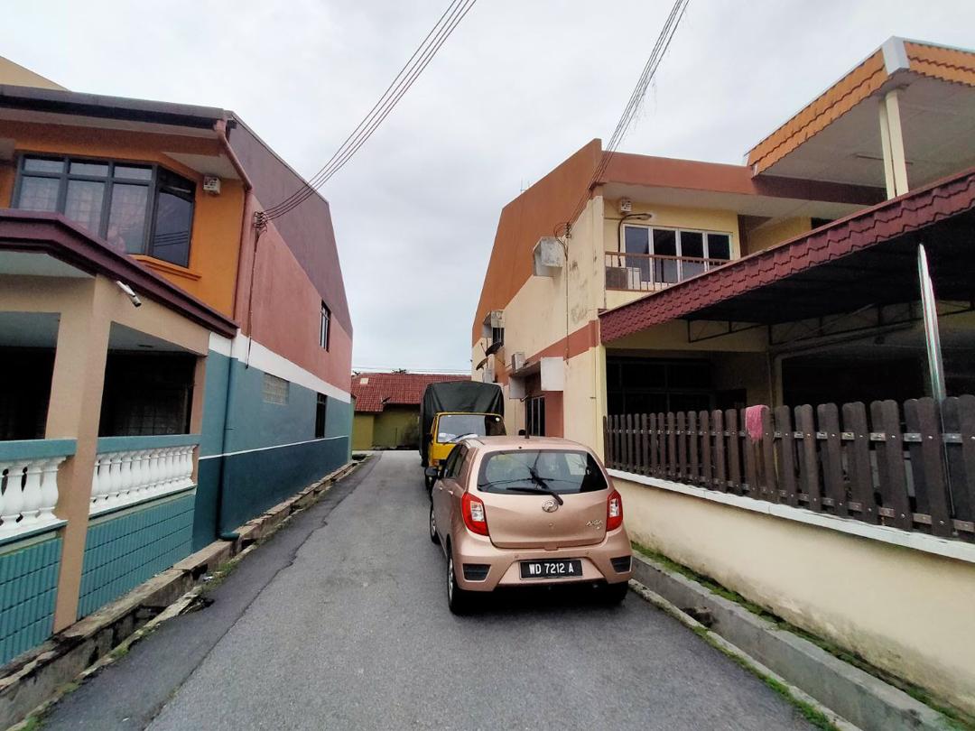 Endlot Double Storey Taman Sri Selayang - photo 2