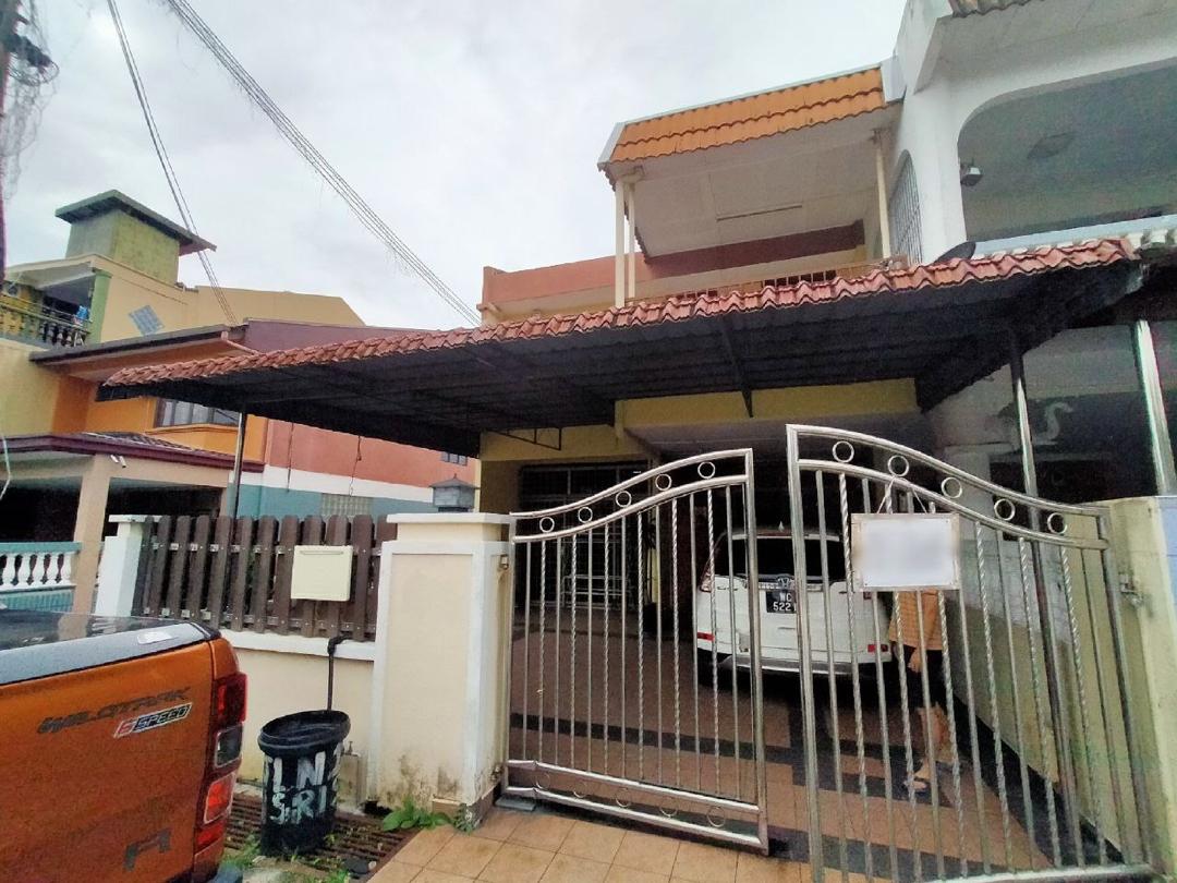 Endlot Double Storey Taman Sri Selayang - photo 9