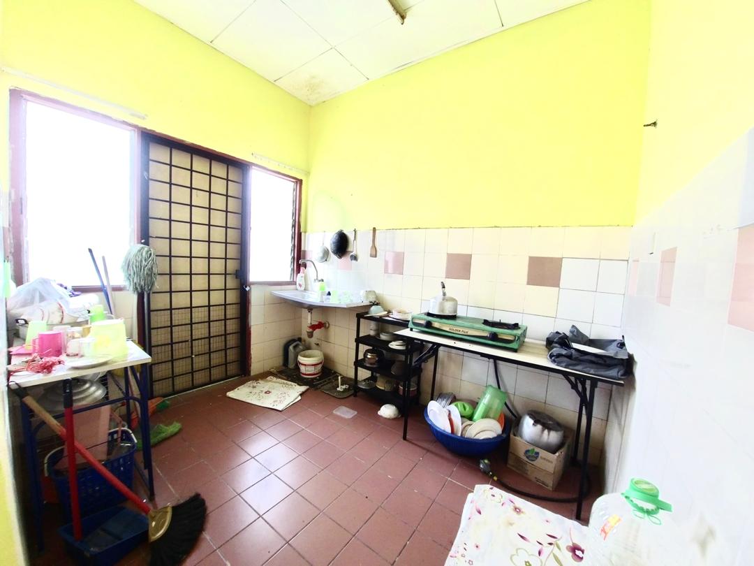 Nice Endlot with Extra Land Bandar Tasik Kesuma - photo 6
