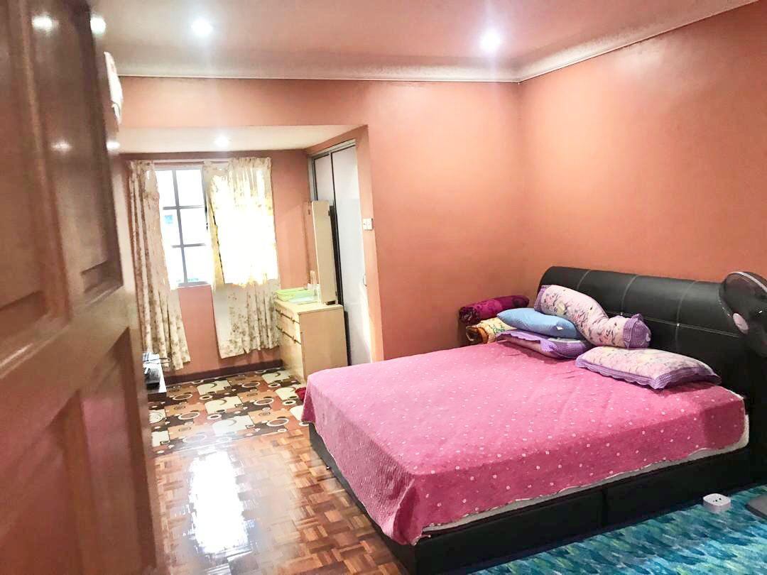 Corner Lot Double Storey Seksyen 11 Shah Alam - photo 9