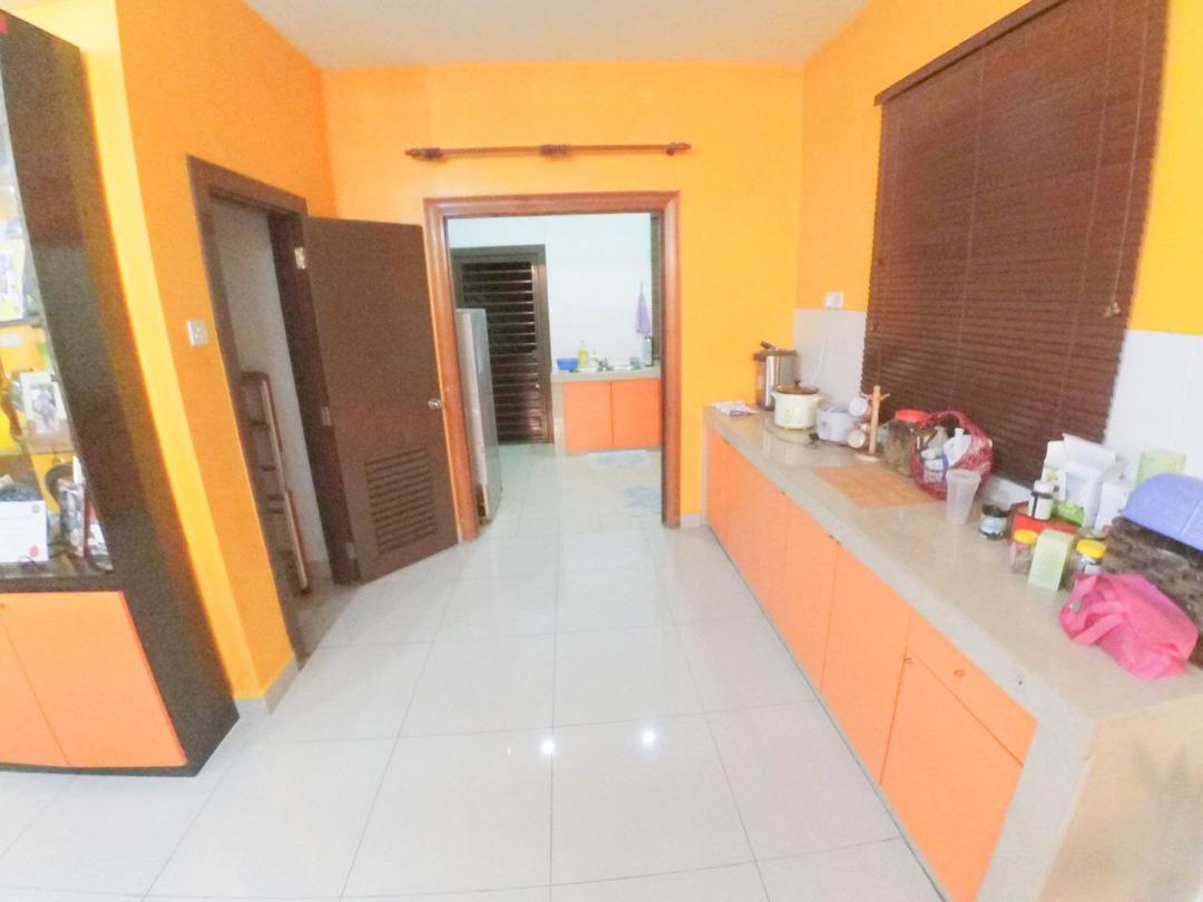 3 Storey Bunglow Perdana Resindence Selayang - photo 5