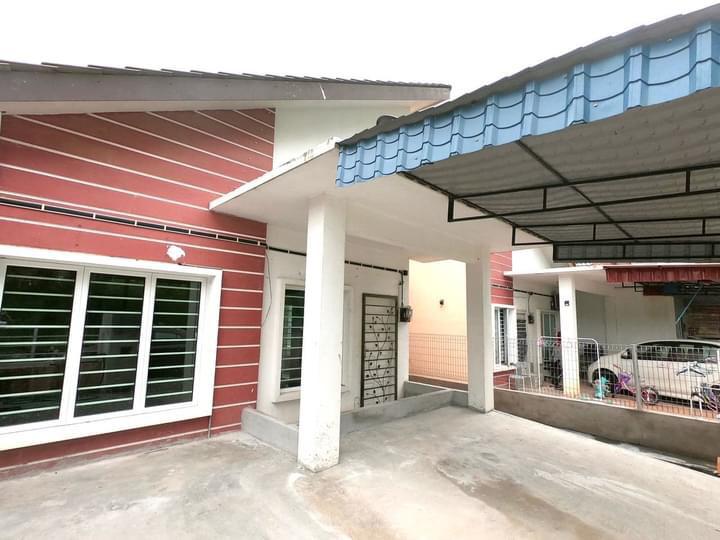 Single Storey Taman Desa Putra Kajang - photo 4