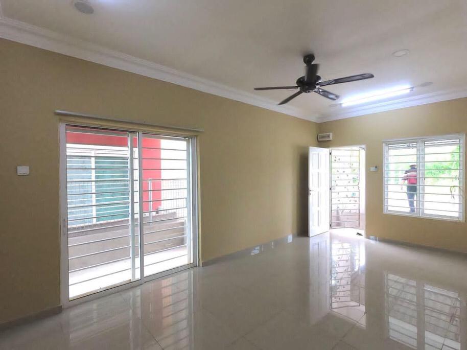 Single Storey Taman Desa Putra Kajang - photo 6