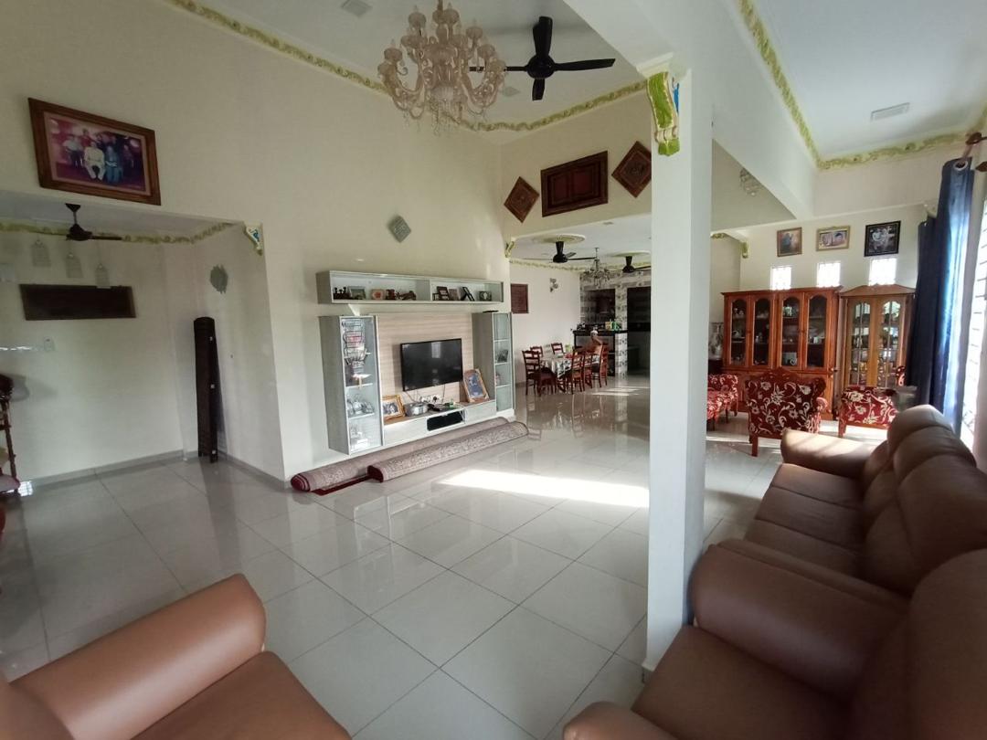 Jalan Tanjung Resang Seksyen 30 Shah Alam - photo 10