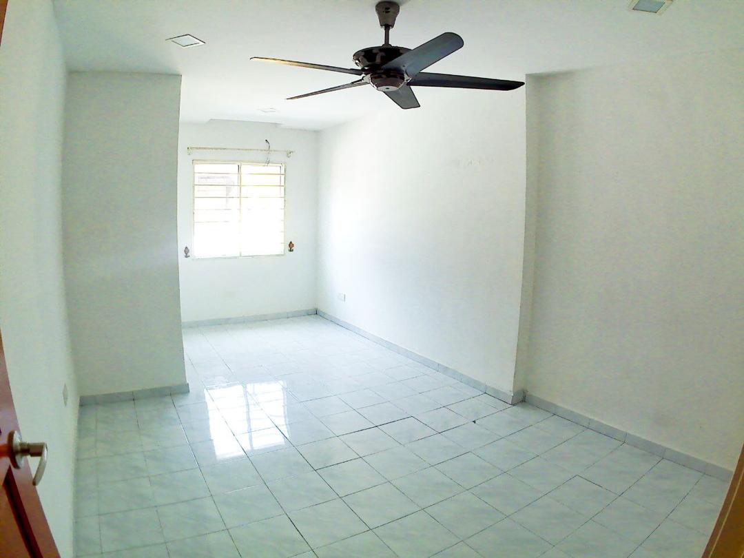 Nice Double Storey Seksyen 8 Bandar Baru Bangi - photo 9