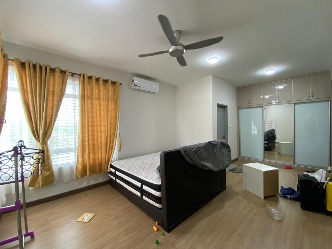 Nice house Laman Cempaka Suria Kota Seriemas Nilai - photo 6