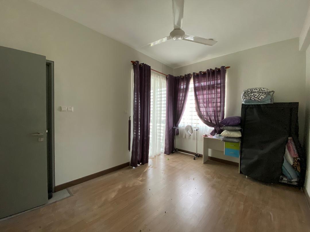 Nice house Laman Cempaka Suria Kota Seriemas Nilai - photo 9