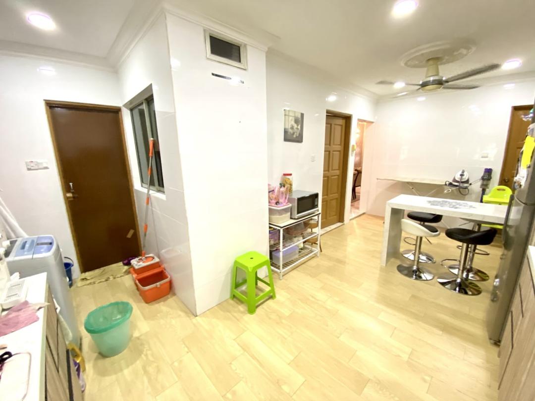 Nice Reno Taman Kinrara 4 Seksyen 4 Puchong - photo 6